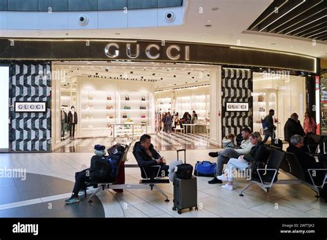 gucci roma fiumicino terminal